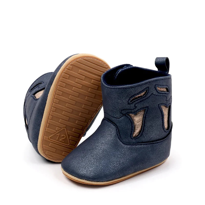 Suefunskry Baby Girl Boy Warm Boots Vintage Style Hollow Out First Walking Shoes Cute Snow Boots Shoes for Winter Fall