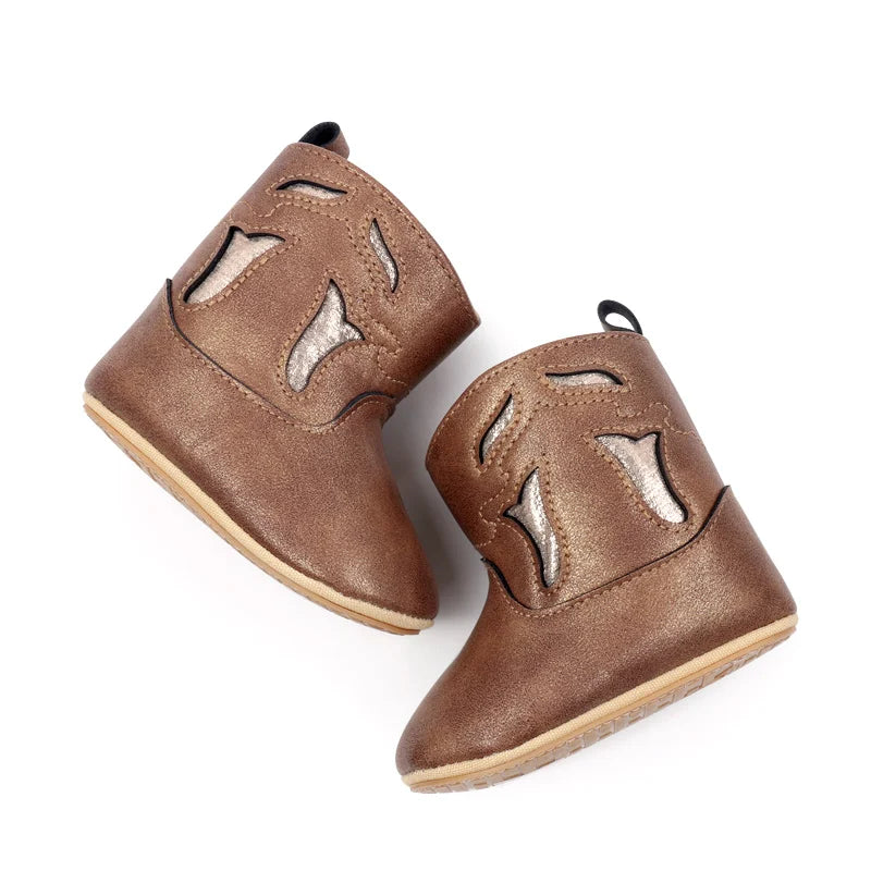 Suefunskry Baby Girl Boy Warm Boots Vintage Style Hollow Out First Walking Shoes Cute Snow Boots Shoes for Winter Fall