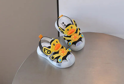 Little Duck Light-up LED Sandals for First Walker Anti-kick Baby Shoes for 0-3 Years Old Pre walker Soft Sole Cartoon for Girl
