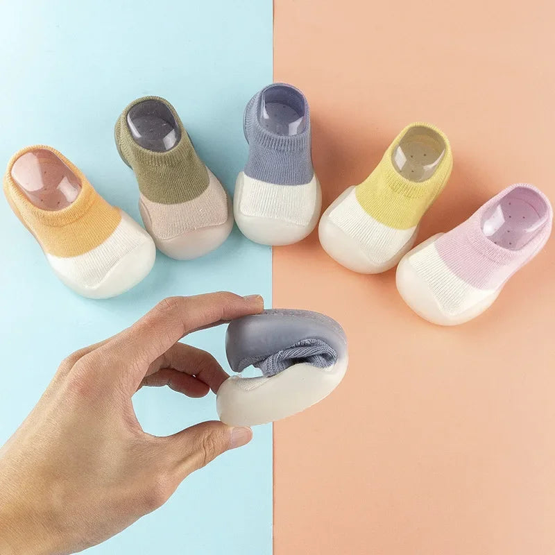 1pair Baby First Walker Toddler Shoes Non-slip Comfortable Silicone Soft Sole Casual Indoor Floor Socks Knit Booties for Newborn