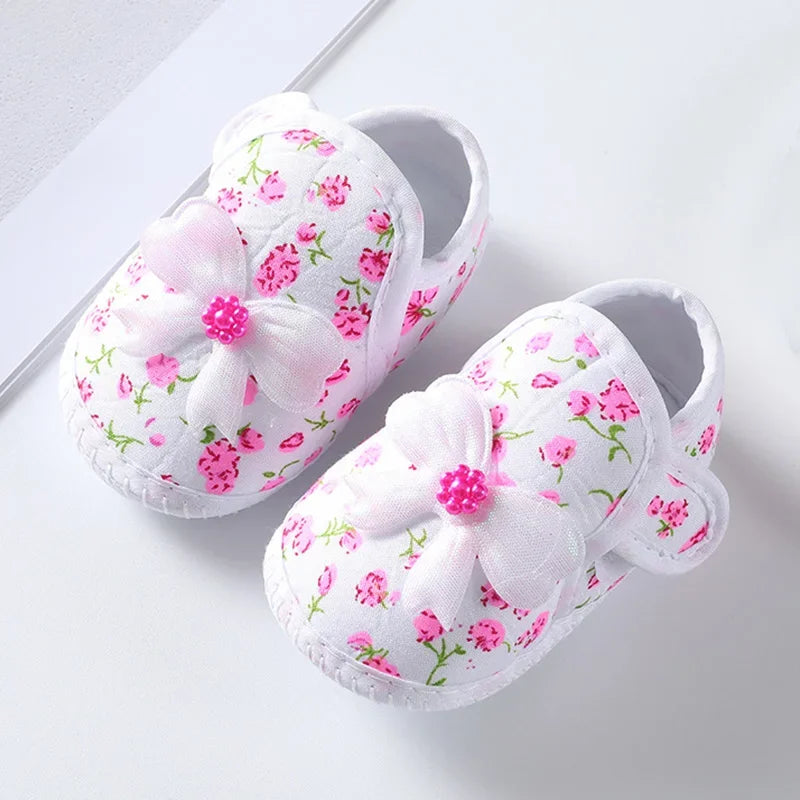 Newborn Baby Girl Pearl Floral Shoes Toddler Girl Booties Infant Baby Bowknot Crib Shoes Soft Sole Party Pre walker First Walkers