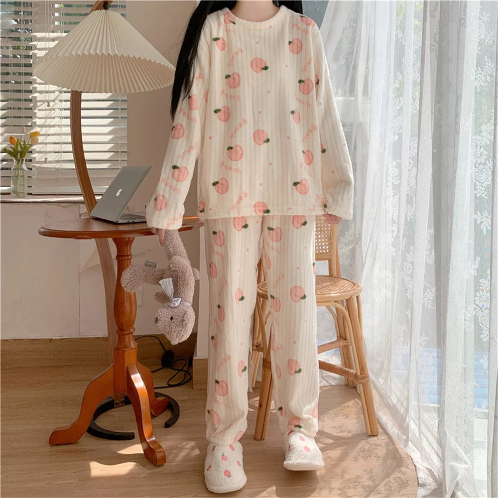 Flannel Long sleeve cartoon sleepwear suit Cozy Thick Warm Cartoon Sleepwear Suit Stylish Women's pajamas set for Autumn Winter