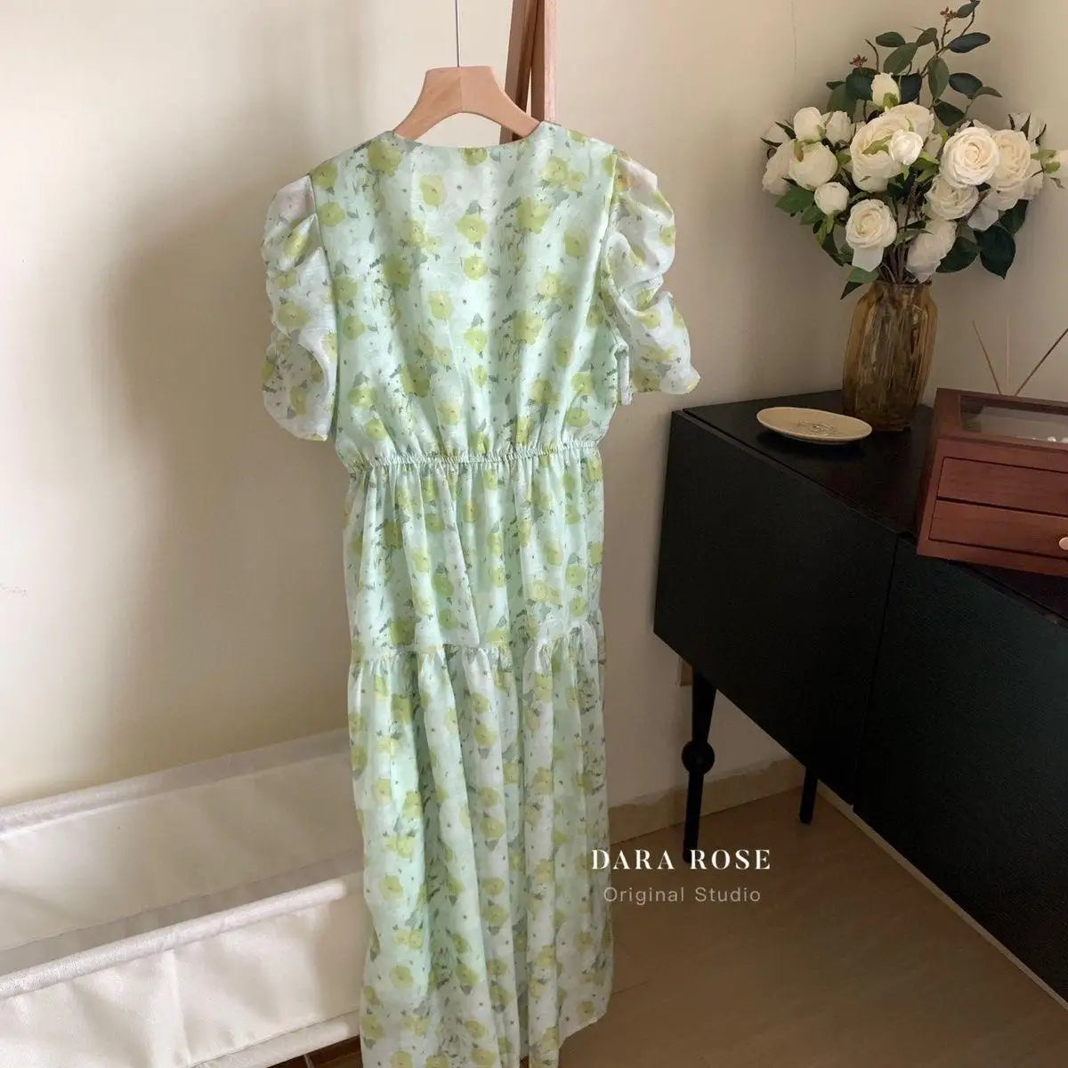Cheap French Sweet Floral Dress Women V Neck Puff Sleeve Summer Chiffon Dress Summer Bohemian Print A-line Midi Dress In stock