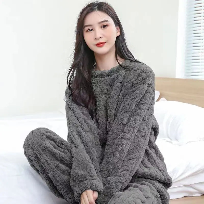 Fleece Women Pajamas Set Winter Sleepwear Solid Velvet 2 Piece Pant Home Suit Fluffy Casual Pajama Warm O-neck Night Wear