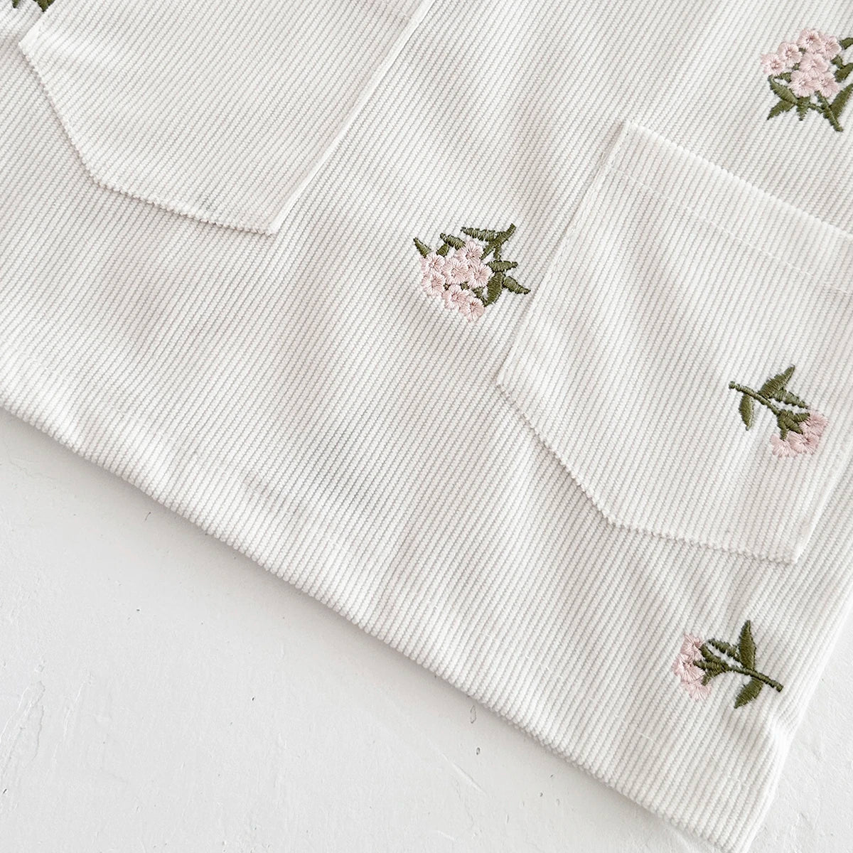 INS Baby Girls Strap Dress Flower Embroidery Heavy Denim Dress Pocket Button Bodysuits Autumn Newborn Baby Clothes 0-3Y