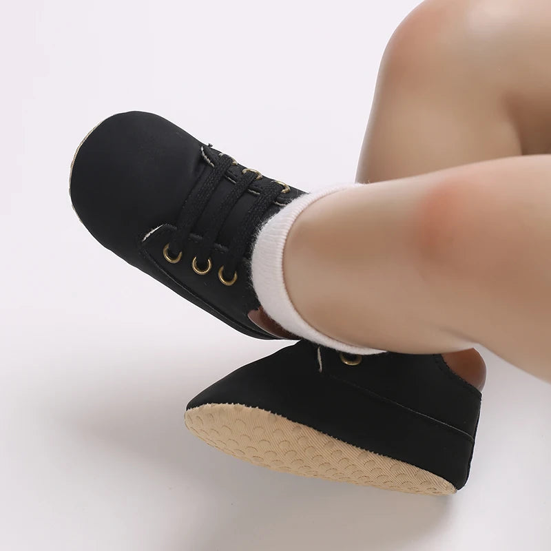 Fashionable 0-18M Boys and Girls' Shoes Classic Solid Color Leather Bottom Anti slip Preschool First Step Casual Sports Shoes