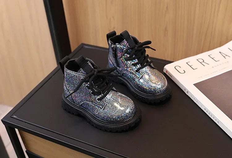 New Children's Autumn Boots Glossy Girls Causal Leather Boots Fashion Versatile Kids Princess Ankle Short Boots Round-toe Zipper