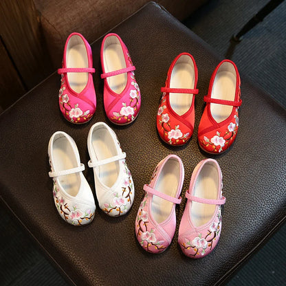 Girls Hanfu Flats Shoes Chinese Style Kids Princess Embroidery Cloth Shoes Dance Versatile Children's Ancient Dress Up Loafers