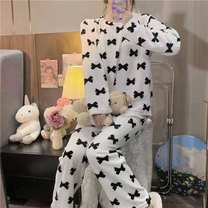 2025 Autumn Winter Warm Flannel Women Pijamas Sets Thick Coral Velvet Long Sleeve Cartoon Sleepwear Thin Flannel Pajamas Set